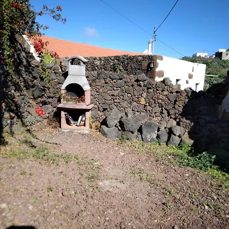 Casa De Arcos Holiday home Mocanal
